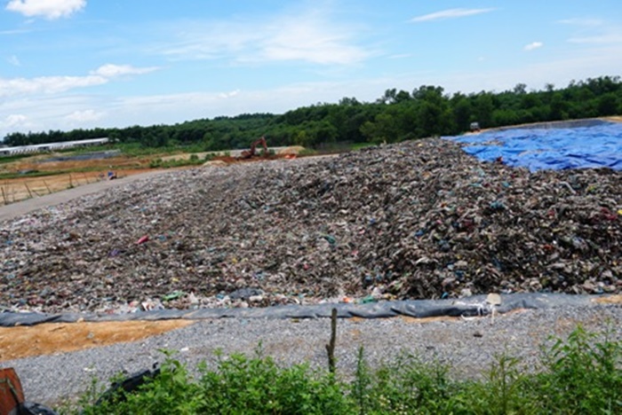 Quảng Ngãi: Họp khẩn tìm phương án xử lý hơn 1.500 tấn rác