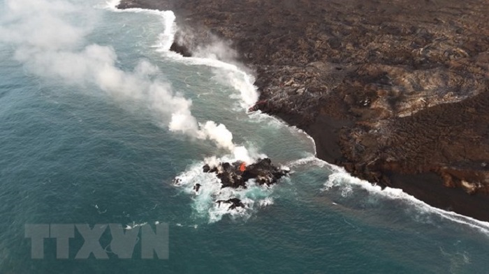 Dung nham từ núi lửa Kilauea phá hủy kết cấu đảo Hawaii