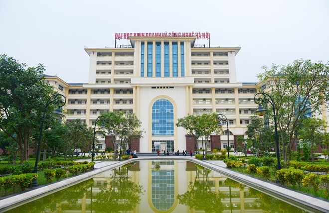 Trường Đại học Kinh doanh và Công nghệ Hà Nội công bố điểm sàn 2018