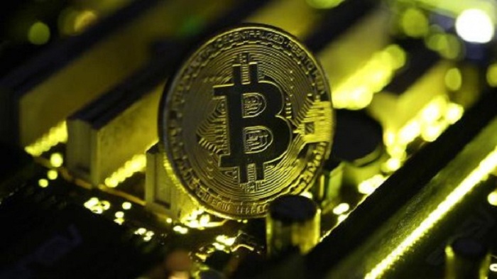 Giá Bitcoin hôm nay 23/7: Áp sát ngưỡng 7.500 USD