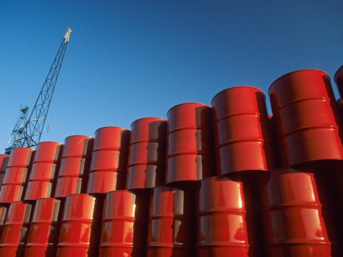 Giá xăng dầu hôm nay 26/7: Tăng mạnh do tồn kho của Mỹ giảm