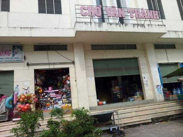 TP.HCM: Tiểu thương tố cáo Trưởng BQL chợ Văn Thánh “bòn rút”