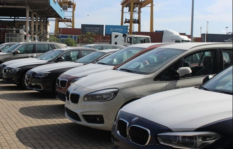133 xe BMW làm giả giấy tờ trốn thuế vào Việt Nam