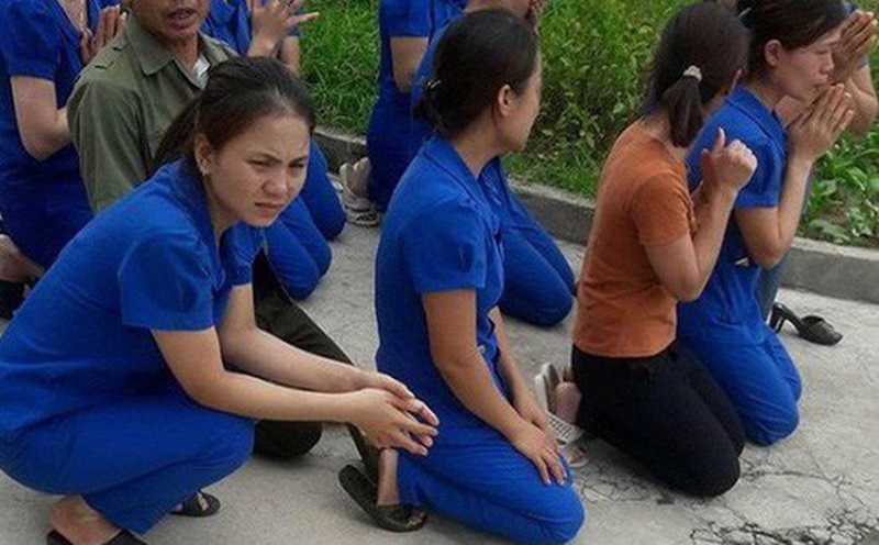 Nghệ An: Kỷ luật 5 cán bộ vụ cô giáo mầm non quỳ gối