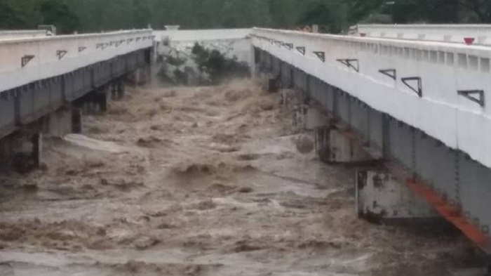 Vỡ đê tại Myanmar gây lụt nghiêm trọng, chia cắt cao tốc huyết mạch