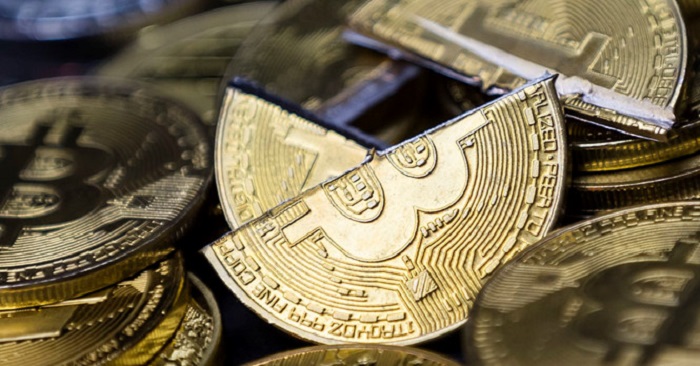 Giá bitcoin hôm nay 8/9: Đà giảm chưa dứt, nguy cơ mất mốc 6.000 USD