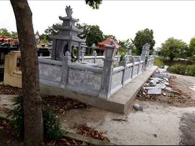 Ứng Hòa (Hà Nội): Ai 'chống lưng' cho xây dựng lăng mộ trái phép?