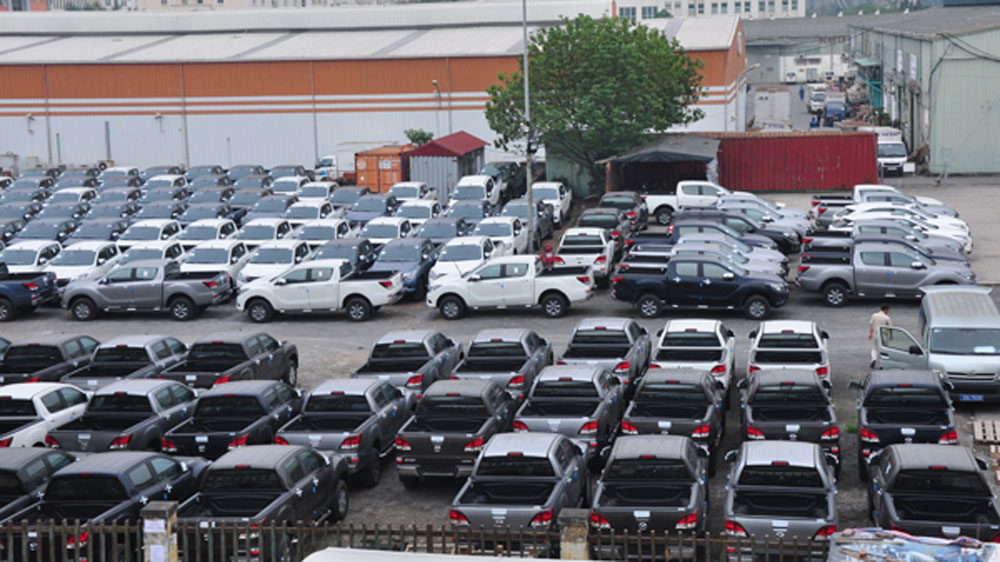 Việt Nam nhập khẩu hơn 2.200 ô tô một tuần