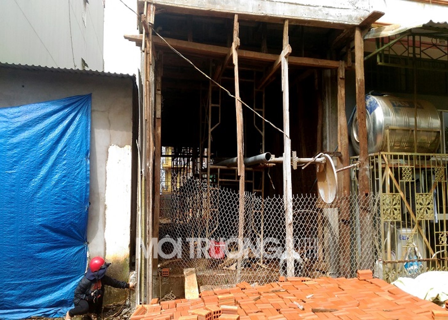 Gia Lai: Hàng xóm bất chấp lấn chiếm đất để xây nhà