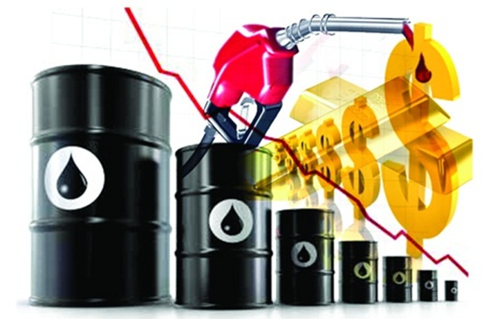 Giá xăng dầu hôm nay 25/9: Giá dầu Brent chạm đỉnh 4 năm