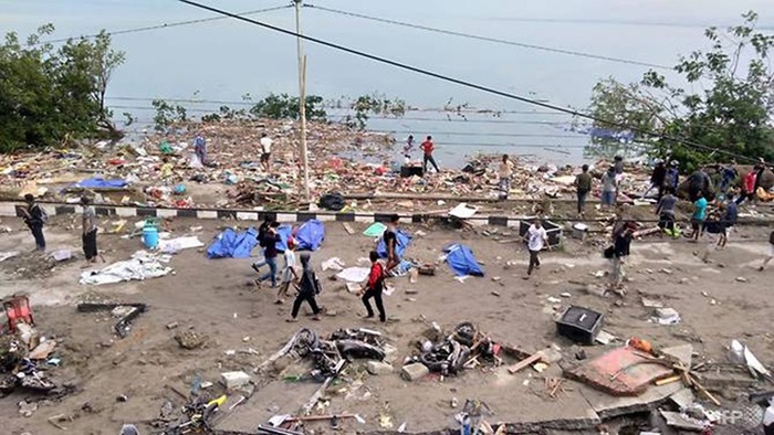 Động đất, sóng thần ở Indonesia: Số người chết tăng lên con số 384
