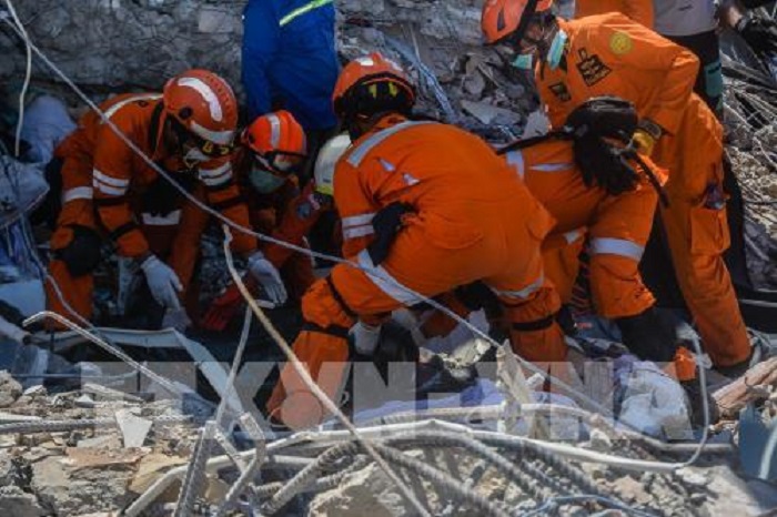 Động đất, sóng thần ở Indonesia: Số người chết tăng lên tới 1.558
