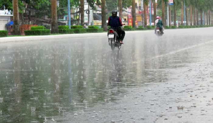 Dự báo thời tiết ngày 7/10: Miền Bắc hanh khô, miền Trung mưa rào