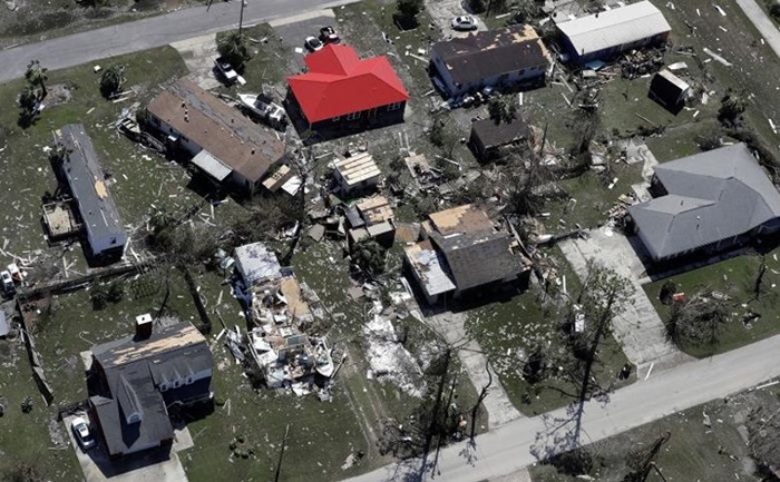 Mỹ: Florida tan hoang như ngày tận thế sau siêu bão Michael đổ bộ