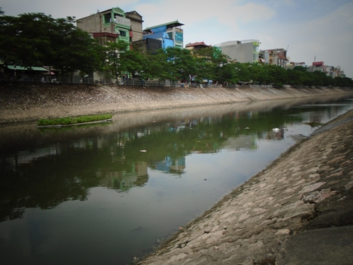 Hà Nội: Đến bao giờ những “dòng sông chết” hết ô nhiễm?