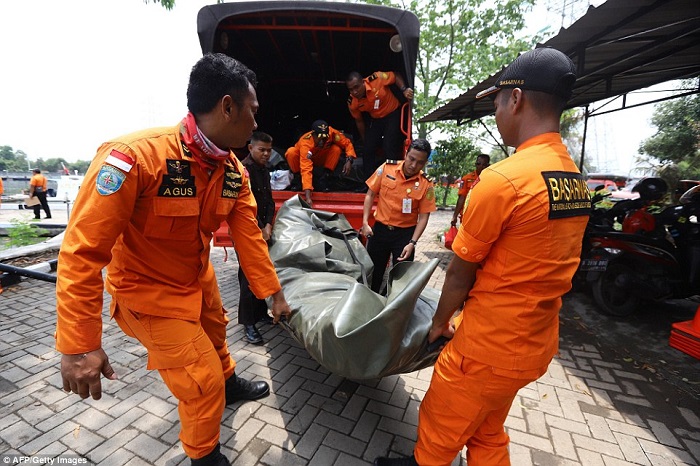 Không còn ai sống sót trong vụ máy bay Lion Air rơi ở Indonesia