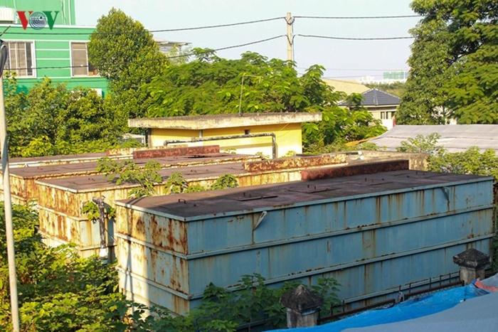 Trạm xử lý nước thải ở Hà Nội “đắp chiếu” sau 10 năm xây dựng