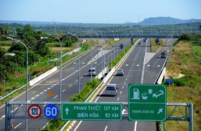 Ai ‘nóng lòng’ để công ty Thái Sơn làm trạm dừng nghỉ cao tốc LT-DG?