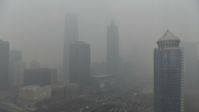 Thủ đô Bắc Kinh báo động vàng về ô nhiễm không khí
