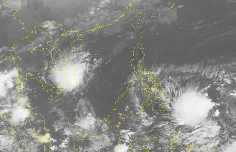 Cơn bão số 8 suy yếu thành áp thấp nhiệt đới gần bờ