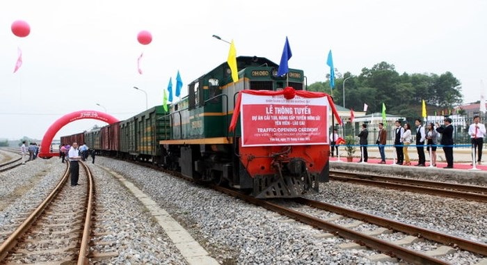 DA nâng cấp đường sắt Yên Viên- Lào Cai 3.400 tỷ: Đụng đâu sai đó