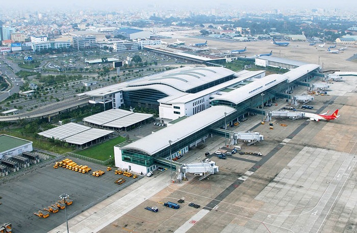 Đầu tư hơn 10.000 tỷ đồng mở rộng sân bay Tân Sơn Nhất: Vốn từ đâu?