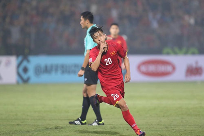 Việt Nam vs Campuchia (3-0): Việt Nam vào bán kết với ngôi đầu bảng