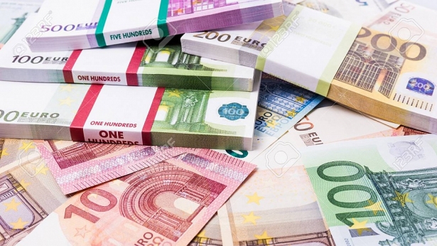 Tỷ giá Euro hôm nay 28/11: EUR trong nước quay đầu giảm mạnh