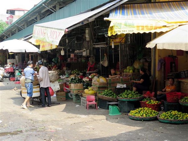 Khởi tố và tạm giam 3 đối tượng trong vụ 'bảo kê' ở chợ Long Biên
