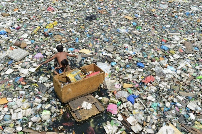 LHQ: Đến năm 2050, đại dương sẽ có nhiều rác thải nhựa hơn cá