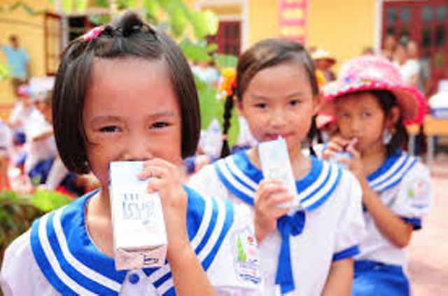 'Sữa học đường', tiết kiệm hàng nghìn tỷ đồng tiền ngân sách