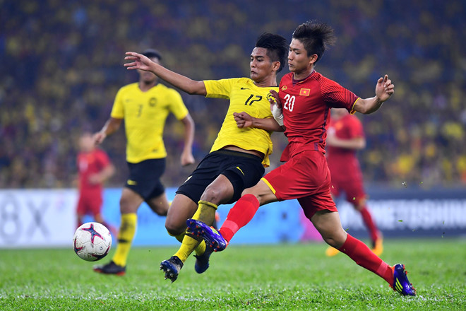 Báo Malaysia chê hàng thủ đội nhà đá kém trước tuyển Việt Nam
