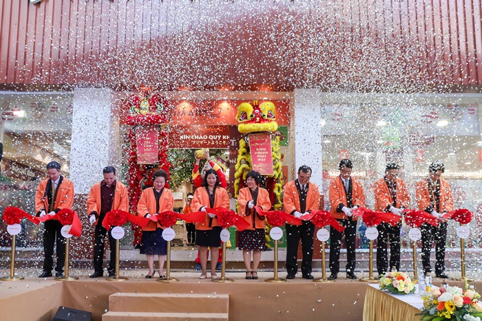 BRG (Việt Nam) và Sumitomo (Nhật Bản) mở siêu thị đầu tiên tại VN