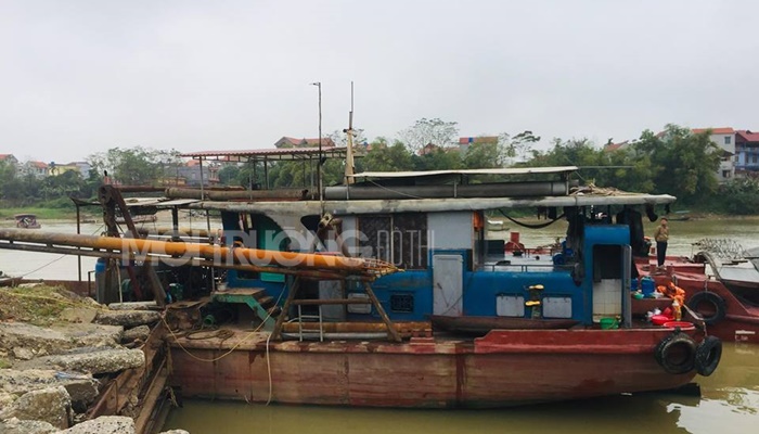 Bắc Ninh: “Cát tặc” lộng hành trên sông bằng sự gian xảo (Bài 2)