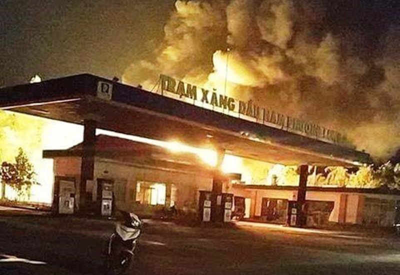 Đồng Nai: Cây xăng bốc cháy dữ dội