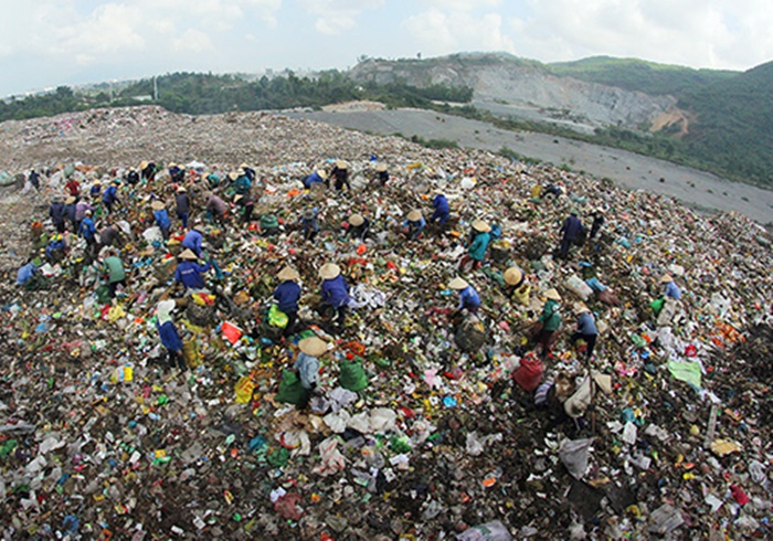 Nhiều đô thị Việt Nam khủng hoảng chôn lấp rác