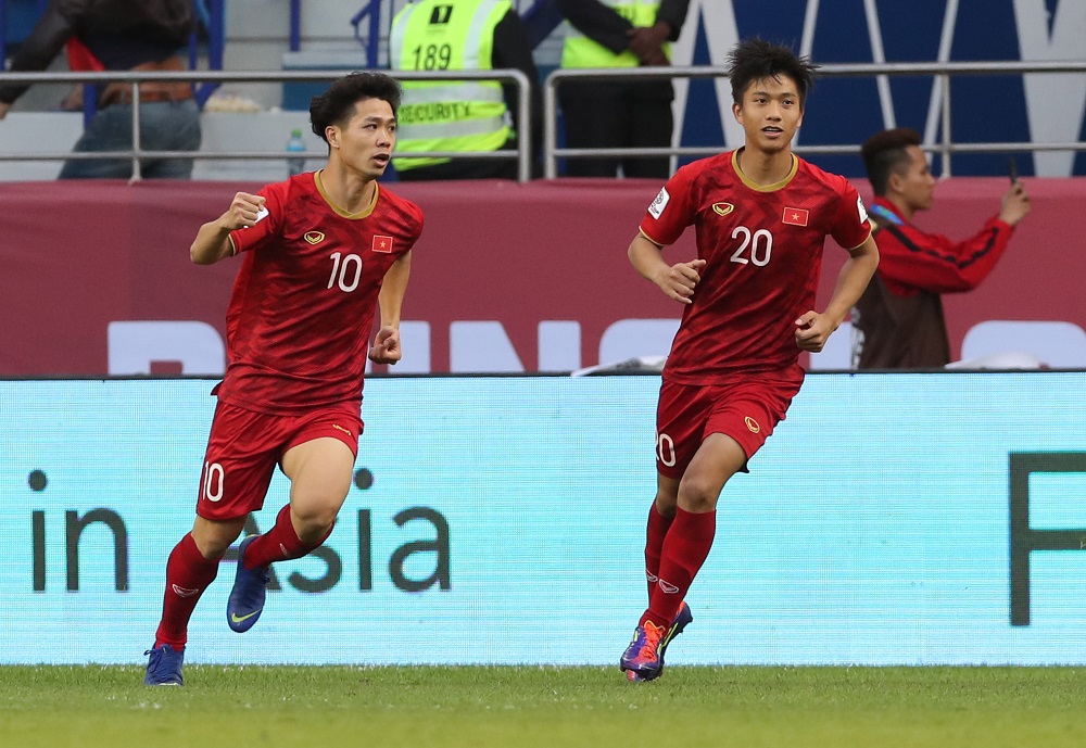 Lịch thi đấu bóng đá ngày 24/1: Việt Nam đấu Nhật Bản