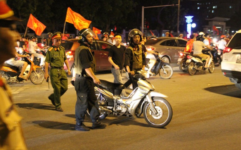 Hà Nội tăng cường lực lượng chống đua xe trận Việt Nam gặp Nhật Bản