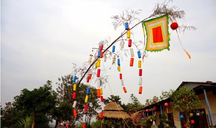 Dựng cây nêu ngày Tết - nét đẹp văn hóa tín ngưỡng người Việt