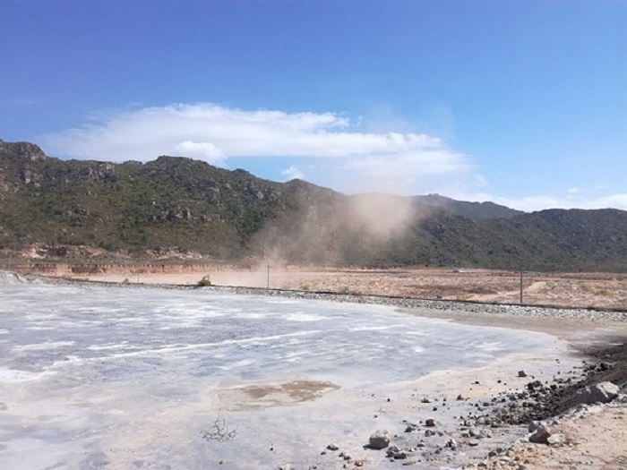 Khẩn trương giải quyết tình trạng bụi xỉ than tại Điện lực Vĩnh Tân