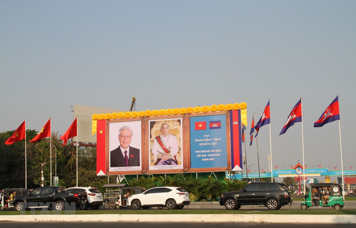 Tổng Bí thư, Chủ tịch nước kết thúc chuyến thăm Lào, Campuchia