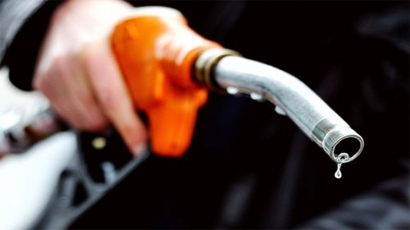Giá xăng dầu hôm nay 14/3: Tiếp tục tăng 1%