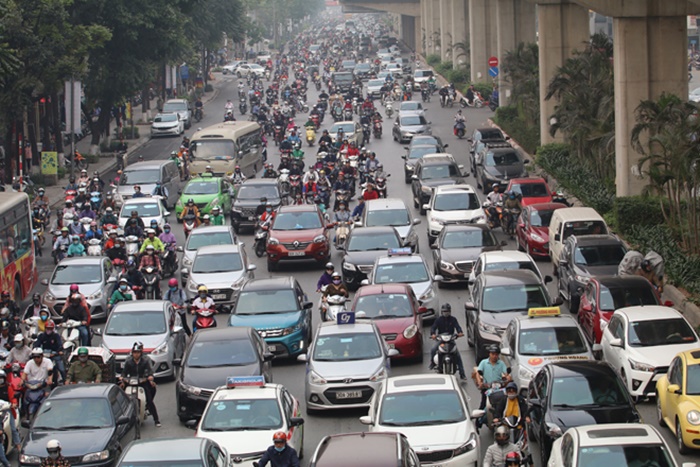 Giám đốc Sở GTVT Hà Nội: Cấm xe máy khó, nhưng phải làm