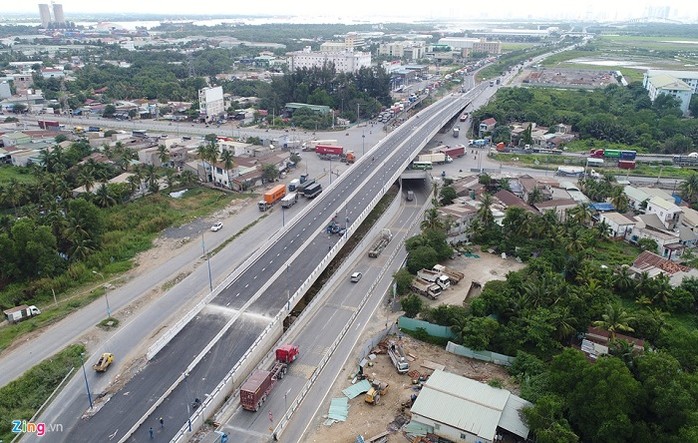 Chính thức thông xe cầu vượt Mỹ Thủy, giảm kẹt xe cảng Cát Lái