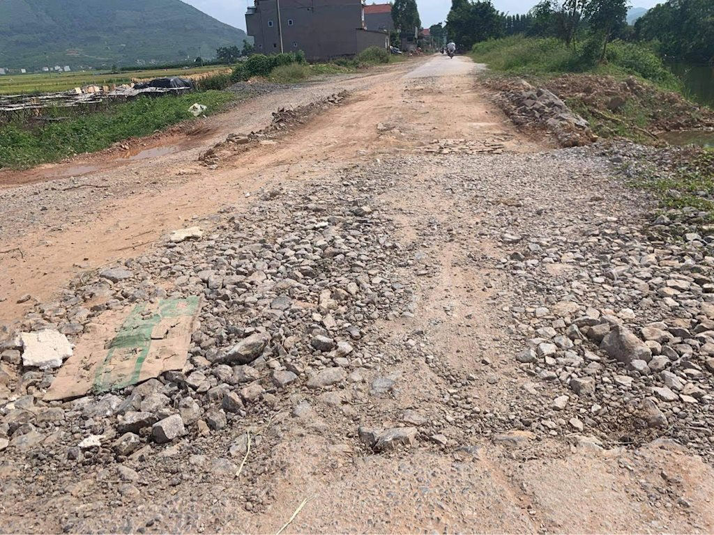 Lục Nam (Bắc Giang): Nhiều dấu hiệu vi phạm pháp luật tại mỏ đất của Công ty Mạnh Tuấn HD