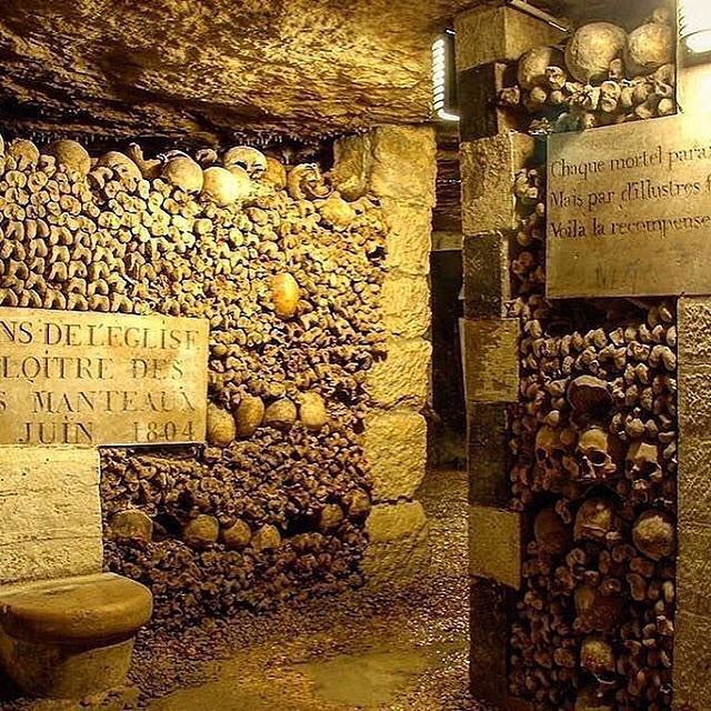 Ngày nay, hầm mộ Paris đã trở thành một điểm đến thu hút khách du lịch.