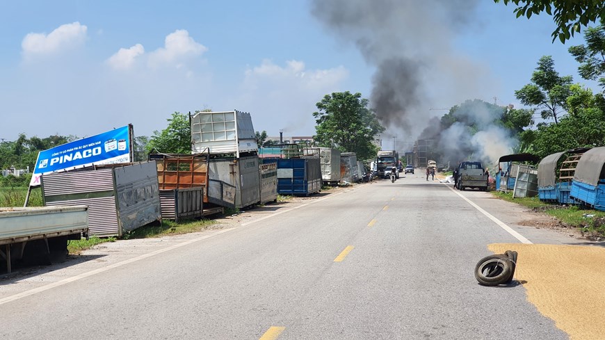 Hình ảnh ô nhiễm môi trường làng nghề tháo dỡ xe, động cơ ở Vĩnh Phúc | Môi trường | Vietnam+ (VietnamPlus)