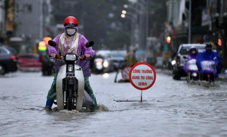 Thiên đường Bảo Sơn bị ngập nhiều giờ sau trận mưa lớn ảnh 10