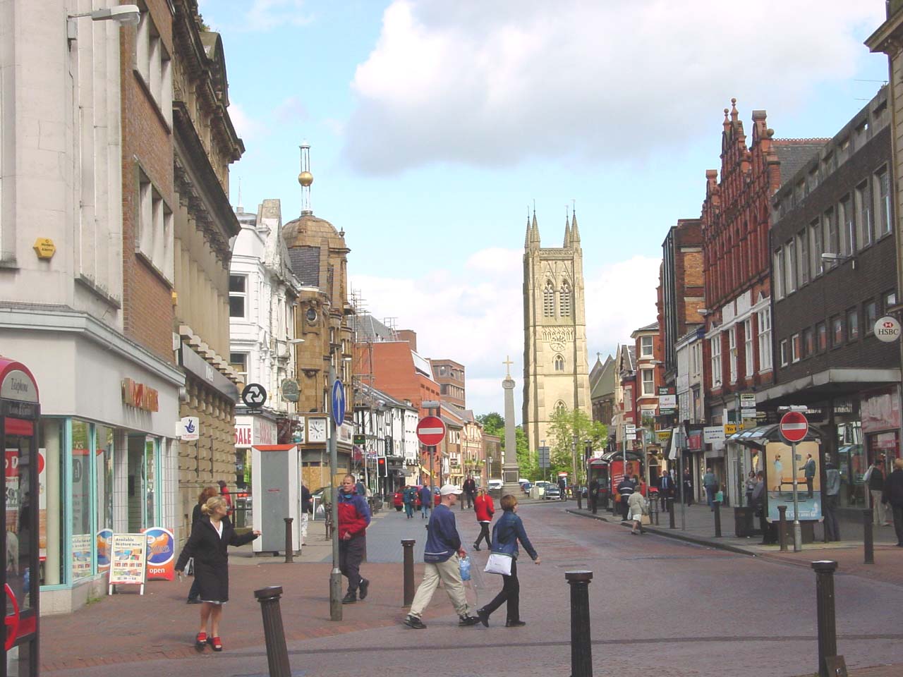 Bolton dẫn đầu trong danh sách những thành phố 'chung thủy'