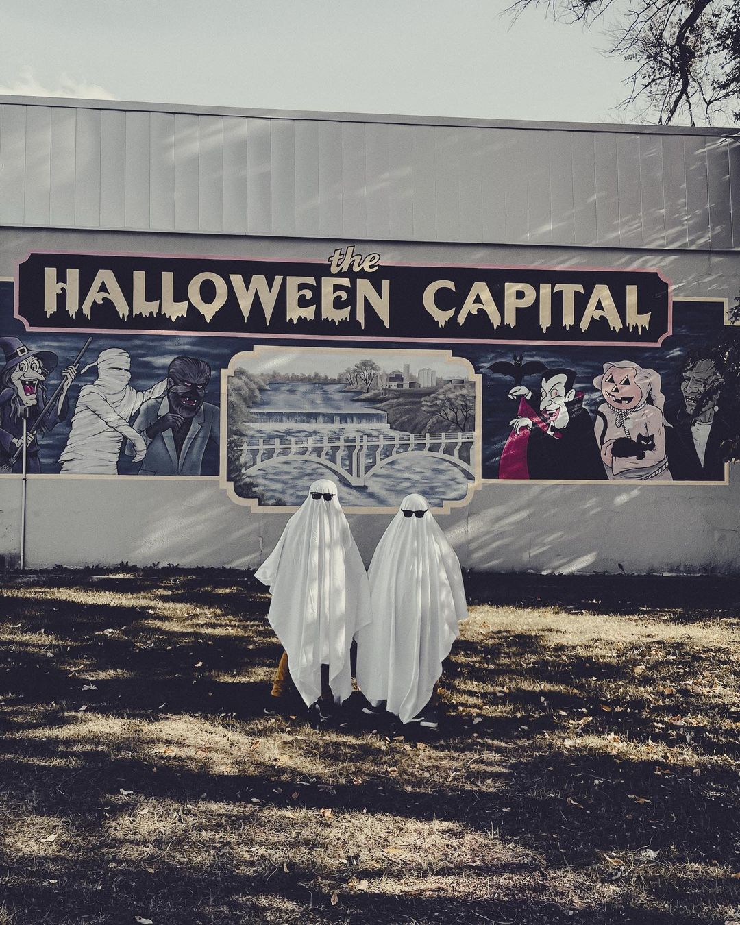 Thủ đô Halloween nổi tiếng khắp nước Mỹ. Ảnh: @rassatpotato